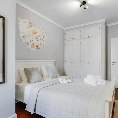 Studio Fuer 7 Personen Und 1 Kind In So Martinho, Madeira Und Umgebung Apartment